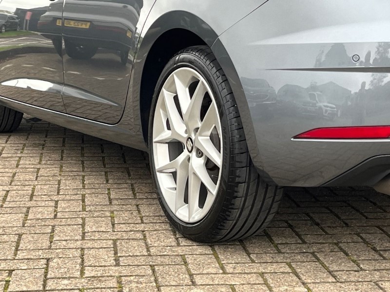 2018 (18) SEAT LEON 1.4 TSI 125 FR Technology 5dr 3467473