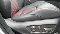 2022 (72) TOYOTA RAV4 2.5 PHEV Design 5dr CVT 3455603