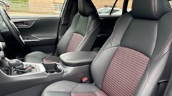 2022 (72) TOYOTA RAV4 2.5 PHEV Design 5dr CVT 3455620