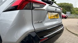 2022 (72) TOYOTA RAV4 2.5 PHEV Design 5dr CVT 3455629