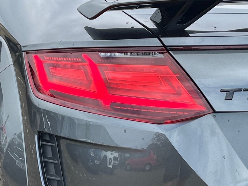 2022 (22) AUDI TT 40 TFSI Black Edition 2dr S Tronic 3471633
