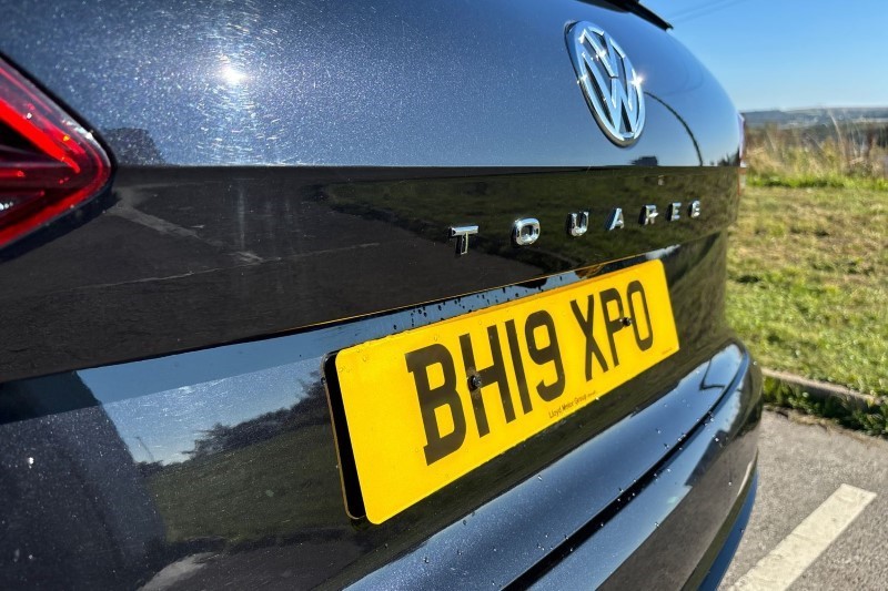 2019 (19) VOLKSWAGEN TOUAREG 3.0 V6 TDI 4Motion R-Line 5dr Tip Auto 3514844