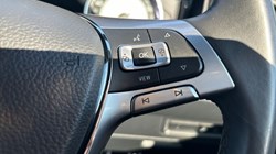 2019 (19) VOLKSWAGEN TOUAREG 3.0 V6 TDI 4Motion R-Line 5dr Tip Auto 3514828