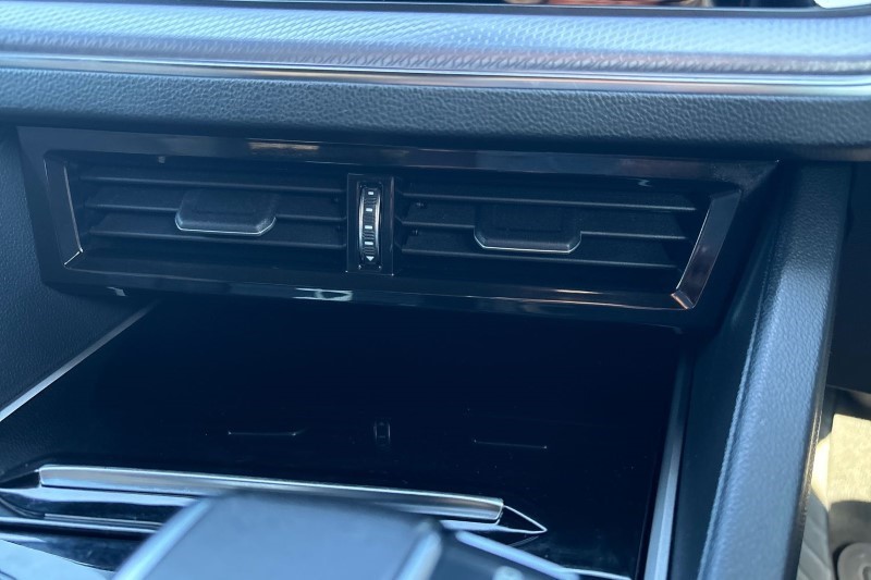 2019 (19) VOLKSWAGEN TOUAREG 3.0 V6 TDI 4Motion R-Line 5dr Tip Auto 3514834