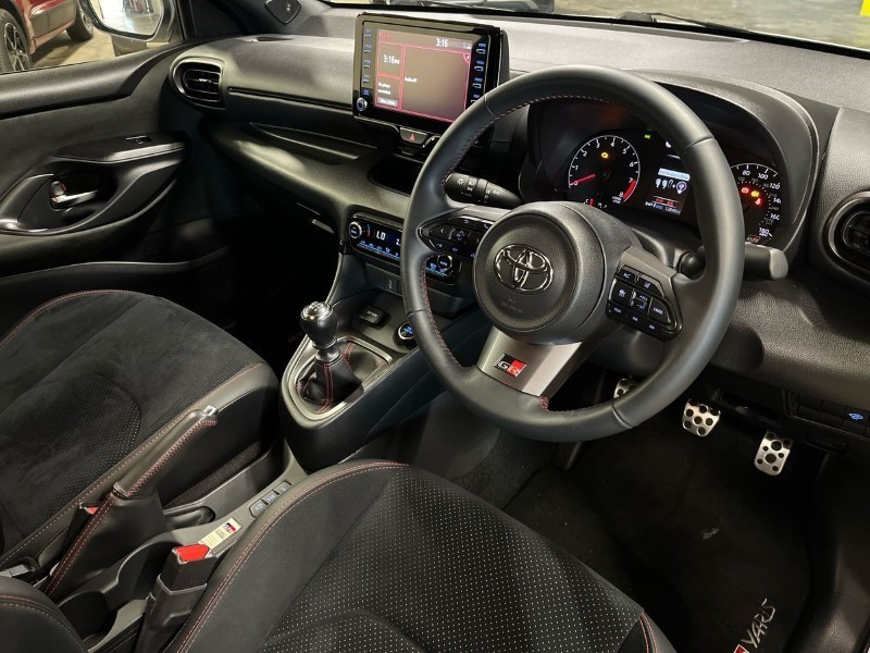2021 (70) TOYOTA GR YARIS 1.6 3dr AWD [Circuit Pack] 3482747