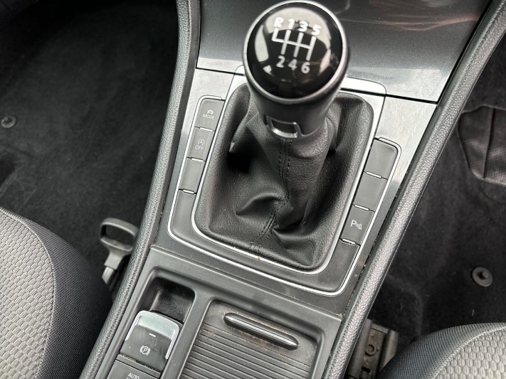 2017 (17) VOLKSWAGEN GOLF 1.4 TSI SE 5dr 3537588