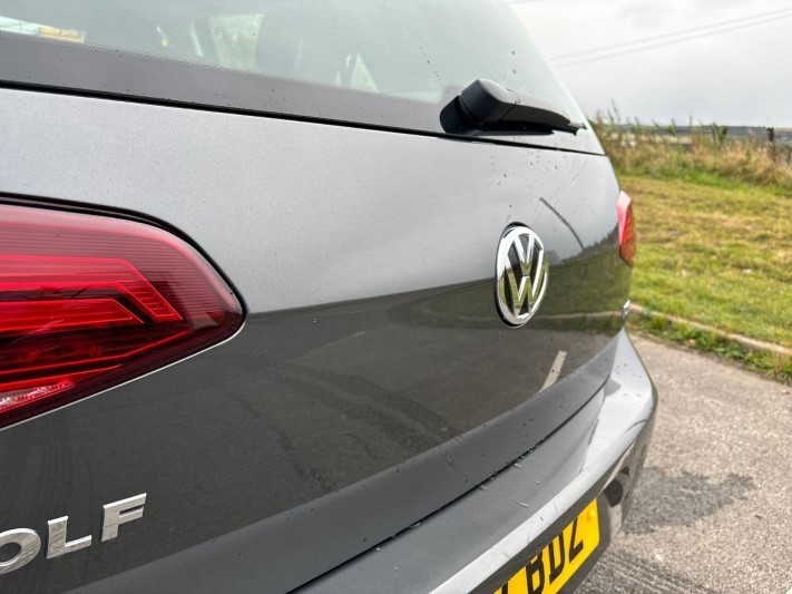 2017 (17) VOLKSWAGEN GOLF 1.4 TSI SE 5dr 3537598
