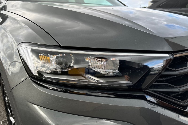 2022 (71) VOLKSWAGEN T-ROC 1.0 TSI 110 Black Edition 5dr 3537083