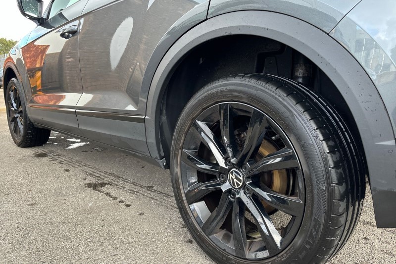 2022 (71) VOLKSWAGEN T-ROC 1.0 TSI 110 Black Edition 5dr 3537082