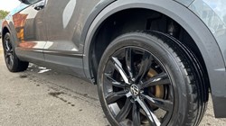 2022 (71) VOLKSWAGEN T-ROC 1.0 TSI 110 Black Edition 5dr 3537082