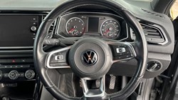 2022 (71) VOLKSWAGEN T-ROC 1.0 TSI 110 Black Edition 5dr 3537070