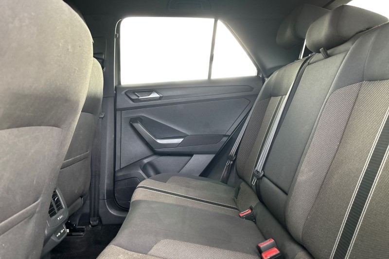 2022 (71) VOLKSWAGEN T-ROC 1.0 TSI 110 Black Edition 5dr 3537057