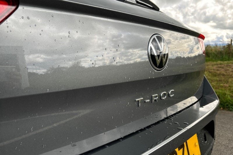 2022 (71) VOLKSWAGEN T-ROC 1.0 TSI 110 Black Edition 5dr 3537088