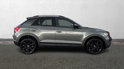 2022 (71) VOLKSWAGEN T-ROC 1.0 TSI 110 Black Edition 5dr 3537058
