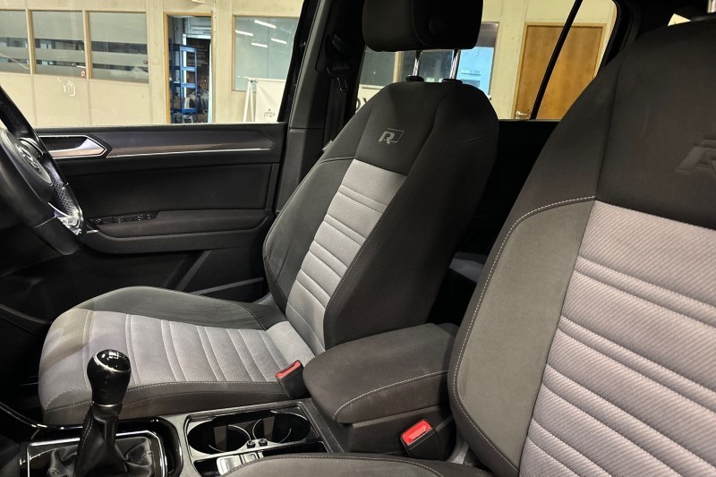 2017 (67) VOLKSWAGEN TOURAN 1.4 TSI R-Line 5dr 3554685
