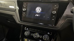 2017 (67) VOLKSWAGEN TOURAN 1.4 TSI R-Line 5dr 3554680
