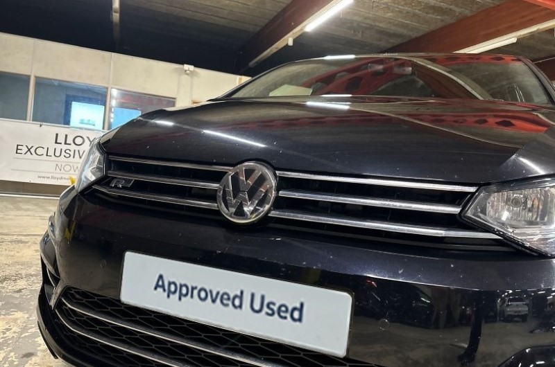 2017 (67) VOLKSWAGEN TOURAN 1.4 TSI R-Line 5dr 3554692