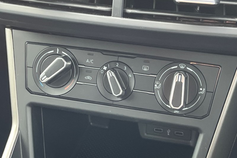 2021 (21) VOLKSWAGEN POLO 1.0 TSI 95 Match 5dr 3578590