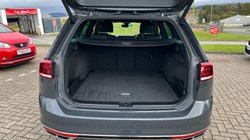 2021 (21) VOLKSWAGEN PASSAT 2.0 TDI EVO SCR R-Line 5dr DSG 3580135