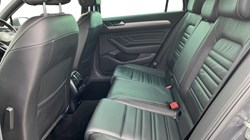 2021 (21) VOLKSWAGEN PASSAT 2.0 TDI EVO SCR R-Line 5dr DSG 3580104