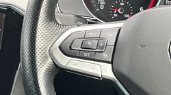 2021 (21) VOLKSWAGEN PASSAT 2.0 TDI EVO SCR R-Line 5dr DSG 3580118