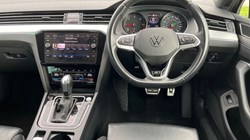 2021 (21) VOLKSWAGEN PASSAT 2.0 TDI EVO SCR R-Line 5dr DSG 3580121