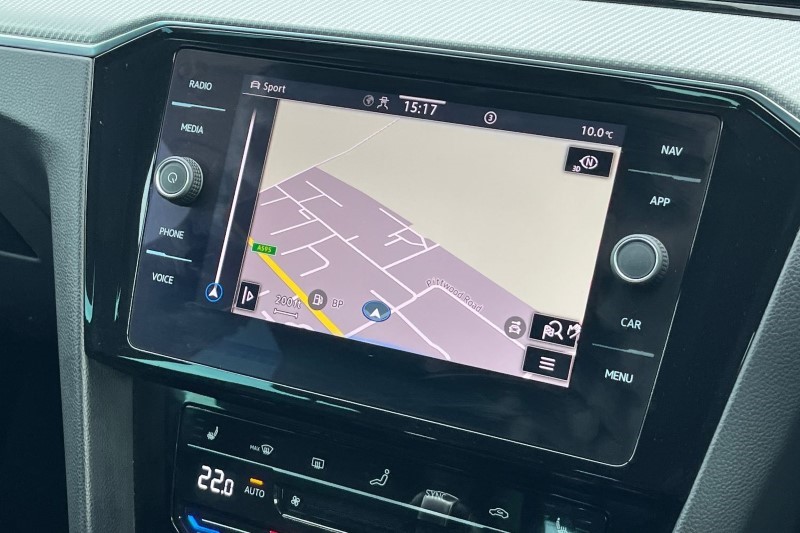 2021 (21) VOLKSWAGEN PASSAT 2.0 TDI EVO SCR R-Line 5dr DSG 3580123