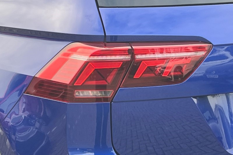 2023 (23) VOLKSWAGEN TIGUAN 2.0 TSI 320 4Motion R 5dr DSG 3578665