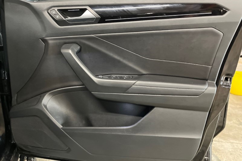 2023 (23) VOLKSWAGEN T-ROC 1.5 TSI EVO R-Line 5dr DSG 3592448