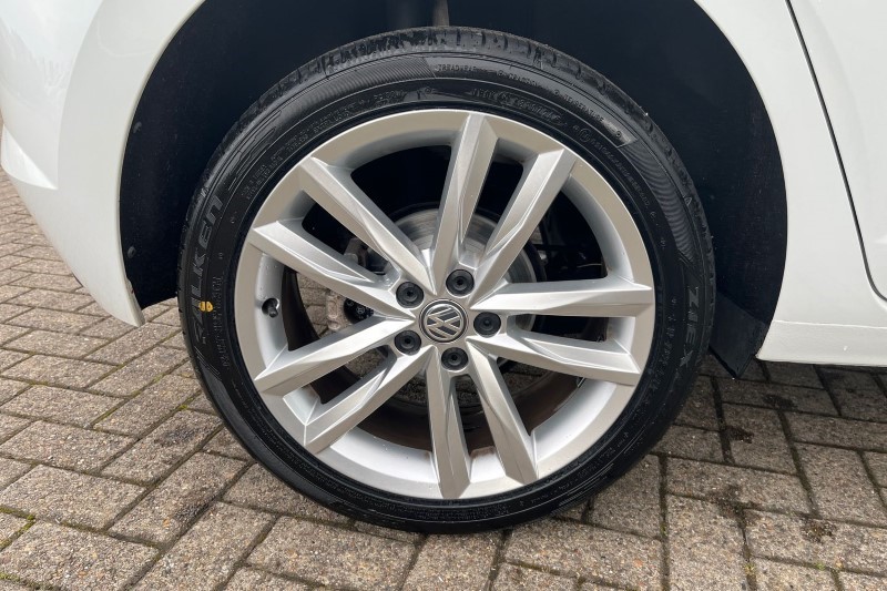 2020 (20) VOLKSWAGEN POLO 1.0 TSI 115 SEL 5dr DSG 3596975