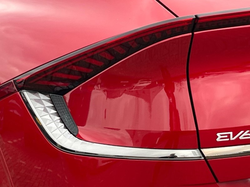 2024 (74) KIA EV6 166kW GT Line S 77.4kWh 5dr Auto 4042742