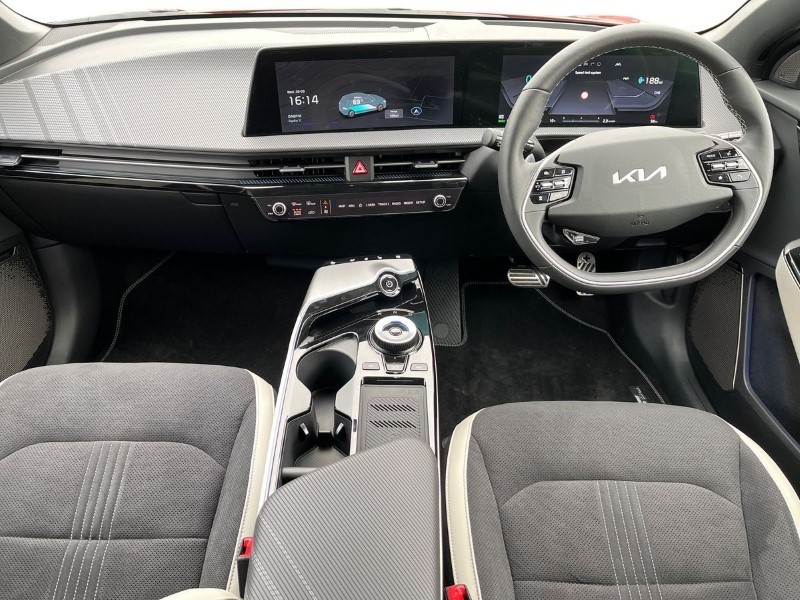 2024 (74) KIA EV6 166kW GT Line S 77.4kWh 5dr Auto 4042708