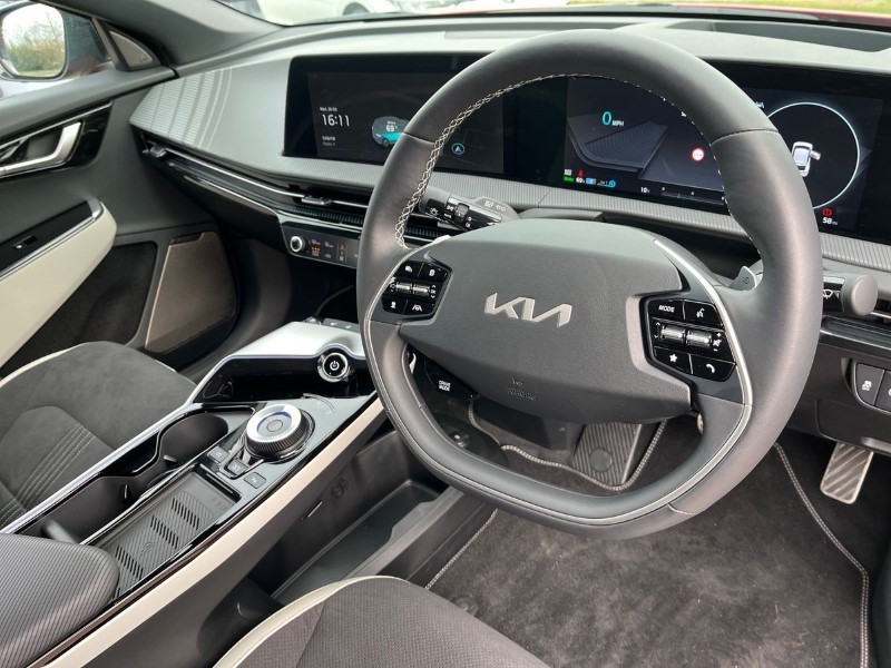 2024 (74) KIA EV6 166kW GT Line S 77.4kWh 5dr Auto 4042710