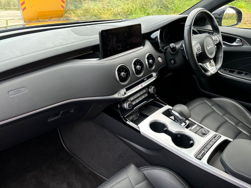 2022 (71) KIA STINGER 3.3 T-GDi 361 GT S 5dr Auto 3581583