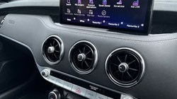 2022 (71) KIA STINGER 3.3 T-GDi 361 GT S 5dr Auto 3581576