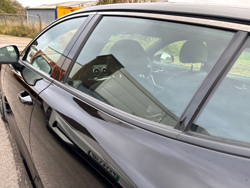 2022 (71) KIA STINGER 3.3 T-GDi 361 GT S 5dr Auto 3581585