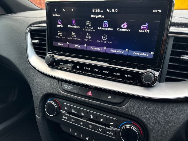 2021 (21) KIA CEED 1.5T GDi ISG GT-Line 5dr 3587340