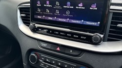 2021 (21) KIA CEED 1.5T GDi ISG GT-Line 5dr 3587340