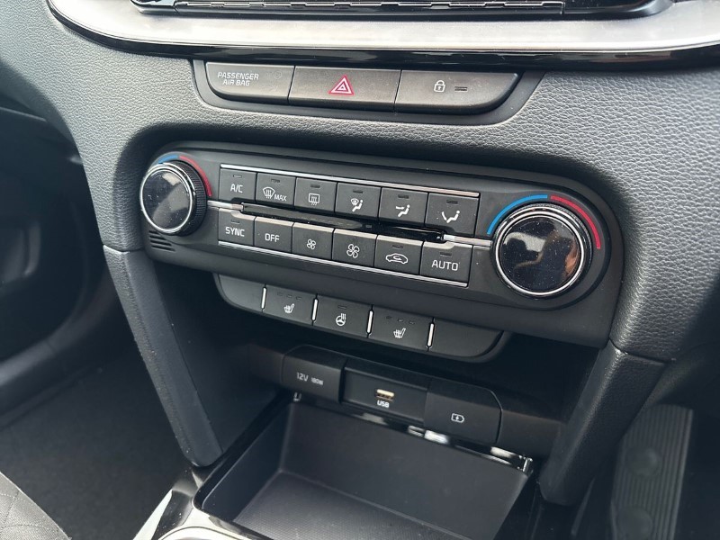 2021 (21) KIA CEED 1.5T GDi ISG GT-Line 5dr 3587342