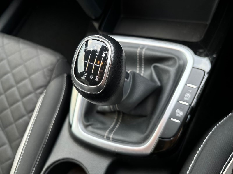 2021 (21) KIA CEED 1.5T GDi ISG GT-Line 5dr 3587344