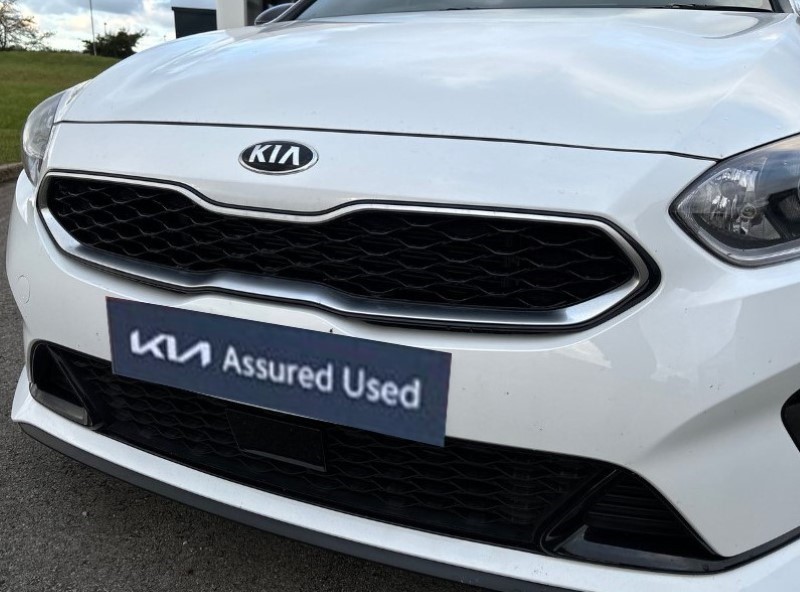 2021 (21) KIA CEED 1.5T GDi ISG GT-Line 5dr 3587350