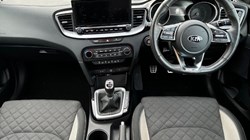 2021 (21) KIA CEED 1.5T GDi ISG GT-Line 5dr 3587327