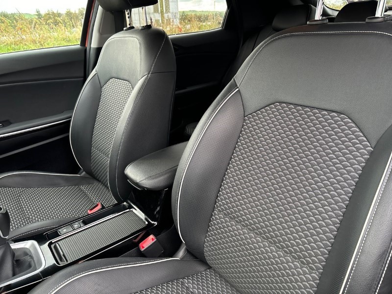 2022 (22) KIA XCEED 1.0T GDi ISG Connect 5dr 3590900