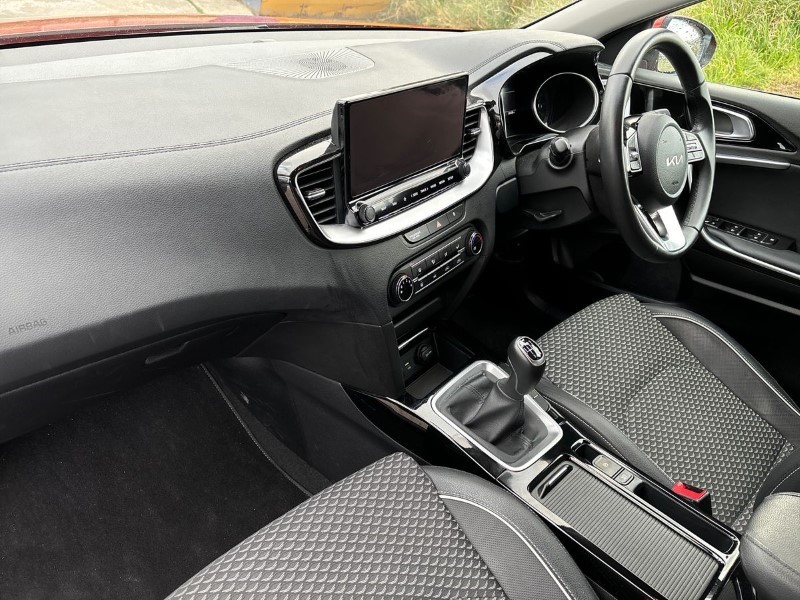 2022 (22) KIA XCEED 1.0T GDi ISG Connect 5dr 3590901