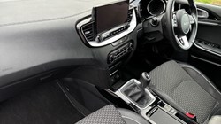 2022 (22) KIA XCEED 1.0T GDi ISG Connect 5dr 3590901