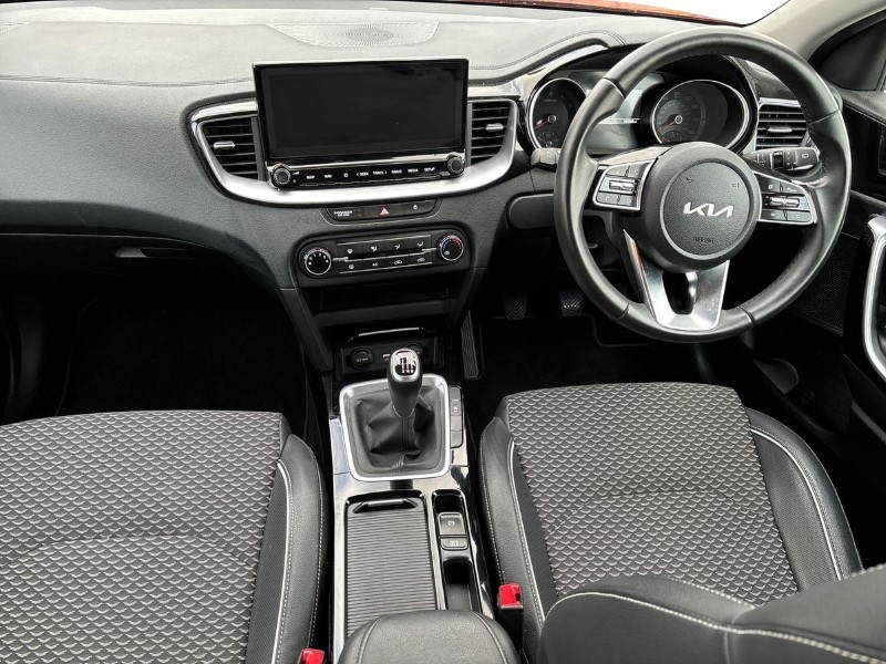 2022 (22) KIA XCEED 1.0T GDi ISG Connect 5dr 3590882