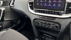 2022 (22) KIA XCEED 1.0T GDi ISG Connect 5dr 3590893