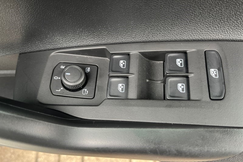 2025 (74) VOLKSWAGEN POLO 1.0 TSI Match 5dr 4334434