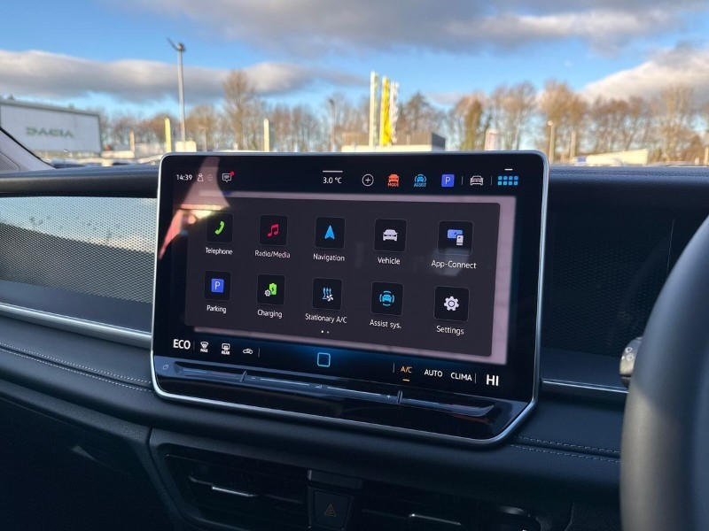 2025 (75) VOLKSWAGEN TAYRON 1.5 TSI eHybrid Match 5dr DSG6 5250763