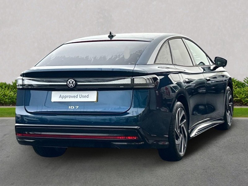 2025 (75) VOLKSWAGEN ID.7 210kW Match Pro Plus 77kWh 5dr Auto 5250611